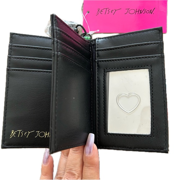 Betsy Johnson Gummy Bears Wallet - Picture 3 of 5